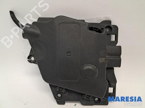 Used Fuse box CITROËN C3 II (SC_) 1.0 VTi 68 (68 hp) 31512711