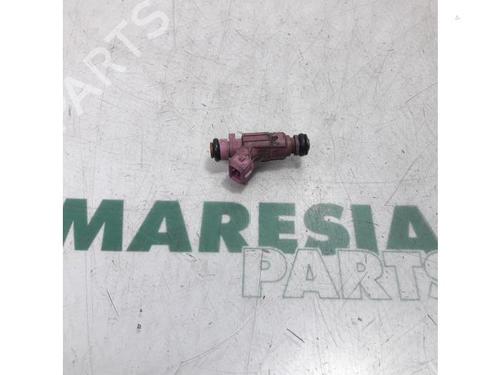 Used Injector FIAT IDEA (350_) 1.4 16V (95 hp) 31433217