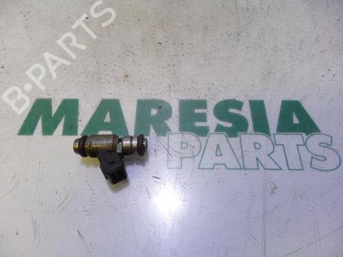 Used Injector FIAT PUNTO (188_) 1.2 60 (188.030, .050, .130, .150, .230, .250) (60 hp) 31463309