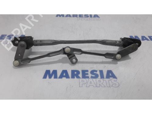 Used Front wipers mechanism FIAT 500 (312_) 1.2 (312AXA1A) (69 hp) 31482212