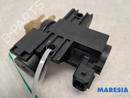 Used Electronic sensor FIAT PUNTO (199_) 0.9 (101 hp) 31463039