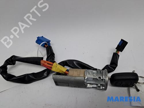 Used Ignition barrel Ignition barrel PEUGEOT 206 CC (2D) 1.6 16V (2DNFUF, 2DNFUR) (109 hp) 35820726 35820726