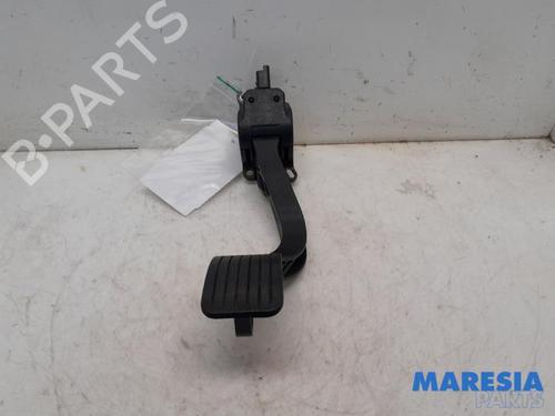 Pedal PEUGEOT 3008 I MPV (0U_) 1.6 THP (156 hp) 31502300
