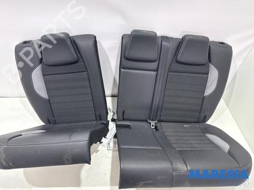 Used Rear seat PEUGEOT 2008 I (CU_) 1.2 VTi (82 hp) 31511249