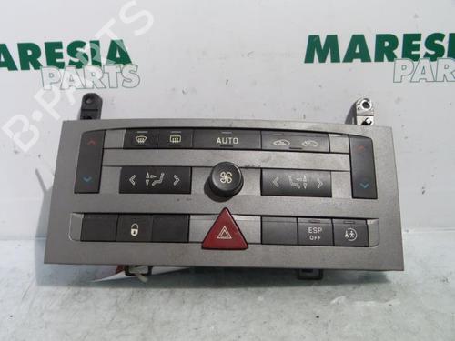 Used Climate control PEUGEOT 407 (6D_) 2.0 HDi 135 (6DRHRH, 6DRHRE, 6DRHRG, 6DRHRJ) (136 hp) 31450283