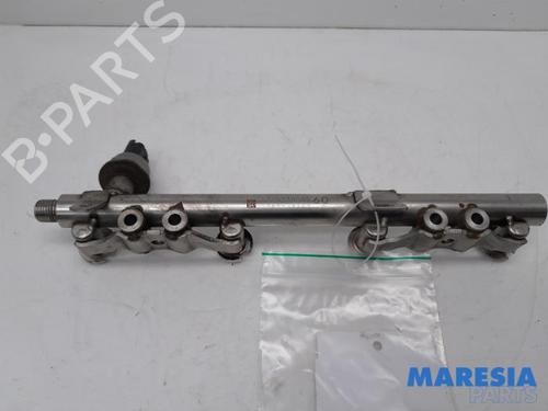 Used Injection rail RENAULT MEGANE III Coupe (DZ0/1_) 1.2 TCe (DZ2B, DZ11) (116 hp) 31397273