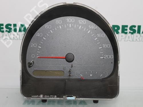 Kombiinstrument FIAT MULTIPLA (186_) 1.9 JTD 105 (186AXB1A) (105 hp) 31533171