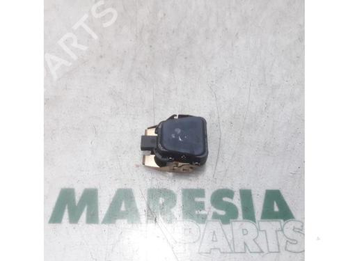electronic-sensor-peugeot-508-sw-i-8e_-2010-2011-2012-2013-2014-2015-2016-2017-2018-31481411 main image