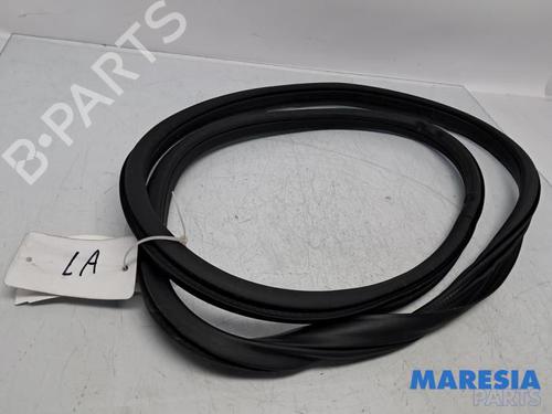 Gummiliste ALFA ROMEO GIULIA (952_) 2.9 Quadrifoglio (952AAM24) (510 hp) 31490133