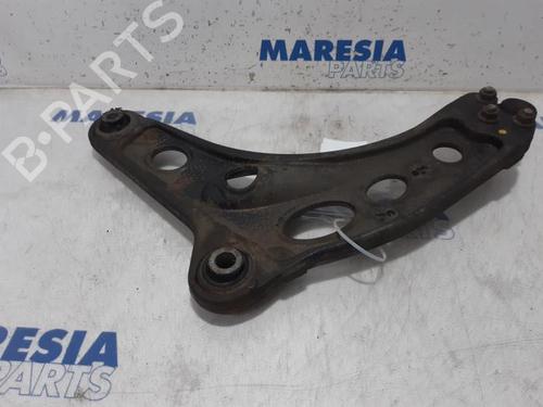 Support OPEL VIVARO B Van (X82) 1.6 CDTI (05) | BP31423353C155