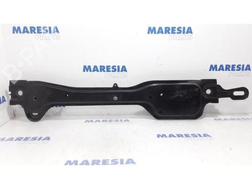 Tværbjælke RENAULT ESPACE V (JR_) 1.6 dCi 160 (160 hp) 31499485