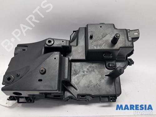 Fuse box CITROËN C5 III Break (RW_) 2.0 i 16V (RWRFJC, RWRFJF) | BP37875846E1 - Image 3