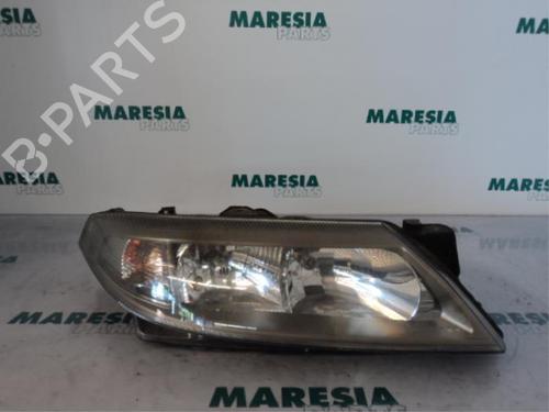 Used Right headlight RENAULT LAGUNA II Grandtour (KG0/1_) 2.0 16V IDE (KG0N) (140 hp) 31529869