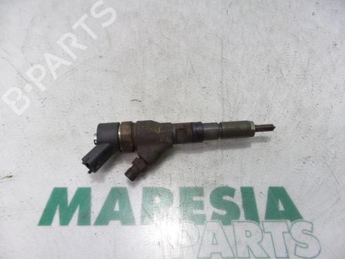 Used Injector PEUGEOT 206 SW (2E/K) 2.0 HDi (90 hp) 31487496