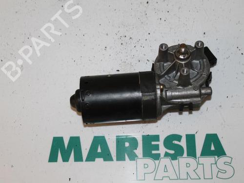 Used Front wiper motor PEUGEOT 206 Hatchback (2A/C) 1.4 i (75 hp) 31466879
