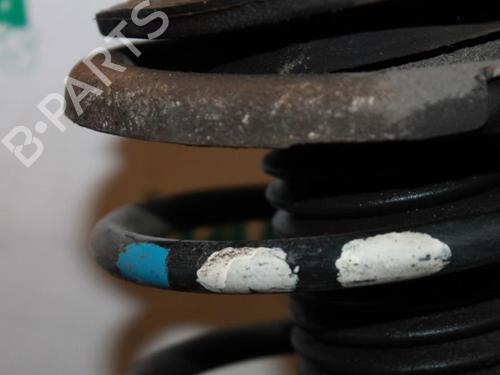 Used Right front shock absorber PEUGEOT 306 Hatchback (7A, 7C, N3, N5) 1.4 (75 hp) 31526141