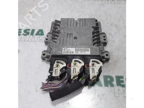 Engine control unit (ECU) CITROËN C4 Picasso II 1.6 HDi / BlueHDi 115 | BP31524985M57 