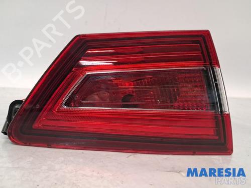 left-taillight-renault-clio-iv-bh_-2012-2013-2014-2015-2016-2017-2018-2019-2020-2021-31450132 main image