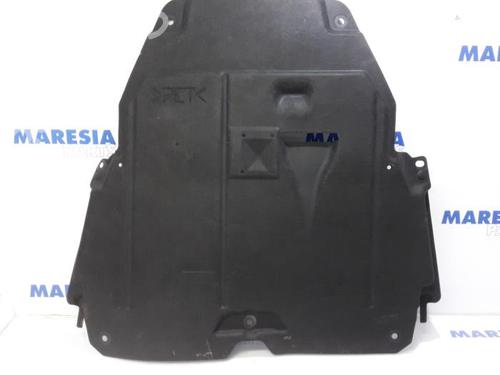 Used Upper protection RENAULT MEGANE IV Grandtour (K9A/M/N_) 1.5 dCi 110 (110 hp) 31387649