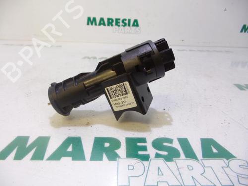 Used Ignition barrel LANCIA YPSILON (312_) 0.9 TwinAir (312.PXG11, 312.PXG1A, 312.YXG11, 312.YXG1A) (86 hp) 31481548