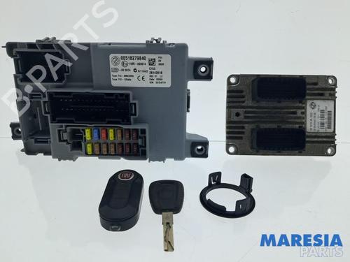 Used Engine control unit (ECU) FIAT 500 (312_) 1.2 (312AXA1A) (69 hp) 32746249