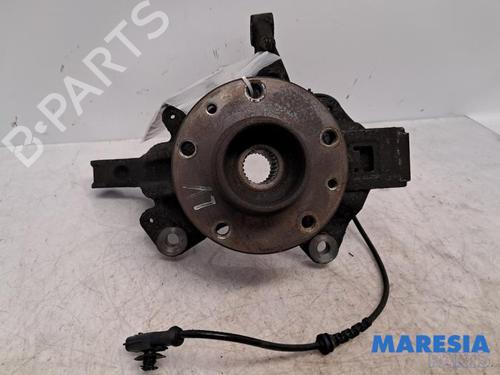 Used Left front steering knuckle RENAULT MEGANE III Grandtour (KZ0/1) 1.2 TCe (KZ2B, KZ11) (116 hp) 31517755