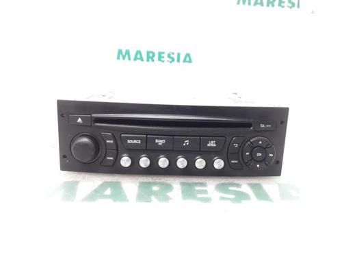 Used Radio PEUGEOT EXPERT Van (VF3A_, VF3U_, VF3X_) 1.6 HDi 90 8V (90 hp) 31448193