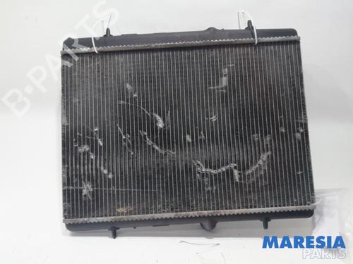 Used Water radiator PEUGEOT 308 I (4A_, 4C_) 1.6 16V (120 hp) 31504602