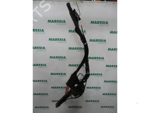 Used Hinge/Door check strap PEUGEOT 206 CC (2D) 1.6 16V (2DNFUF, 2DNFUR) (109 hp) 31509522