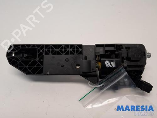 Used Front right exterior door handle Front right exterior door handle ALFA ROMEO GIULIETTA (940_) 1.4 TB (940FXF1A) (116 hp) 31478002 31478002