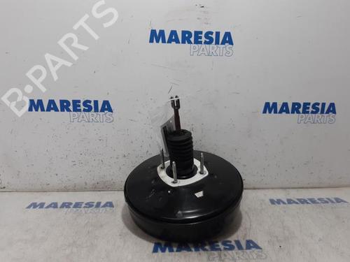 Used Servo brake RENAULT TRAFIC III Van (FG_) 1.6 dCi 90 (FGME) (90 hp) 31417443