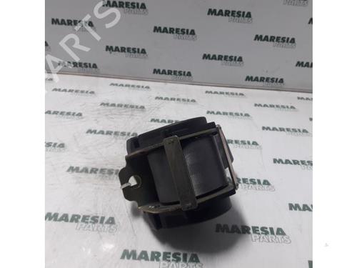 Used Front left seatbelt RENAULT SAFRANE II (B54_) 2.0 16V (B54L) (136 hp) 31428055