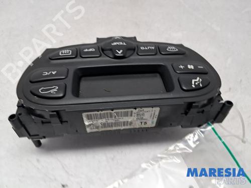 Climate control PEUGEOT 307 CC (3B) 2.0 16V | BP31393018I5