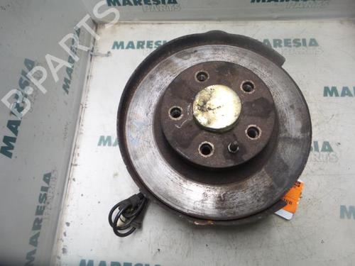 Used Left rear steering knuckle ALFA ROMEO 147 (937_) 1.9 JTD (937.AXD1A, 937.BXD1A, 937.AXV1A, 937.BXB1A,... (115 hp) 31426221