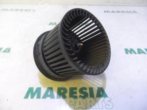 Used Heater blower motor PEUGEOT 308 SW I (4E_, 4H_) 1.6 HDi (114 hp) 31473415