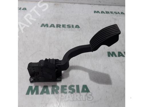 Used Electronic module FIAT PUNTO EVO (199_) 1.3 D Multijet (84 hp) 31520274