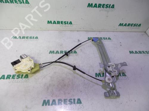 Used Rear right window mechanism RENAULT MEGANE III Grandtour (KZ0/1) 1.5 dCi (KZ09, KZ0D, KZ1G, KZ29, KZ14, KZ1W, KZ10, KZ1F,... (110 hp) 31415250