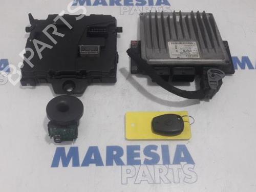 Used Engine control unit (ECU) RENAULT KANGOO Express (FW0/1_) 1.5 dCi 70 (FW0A, KW0V) (68 hp) 31413186