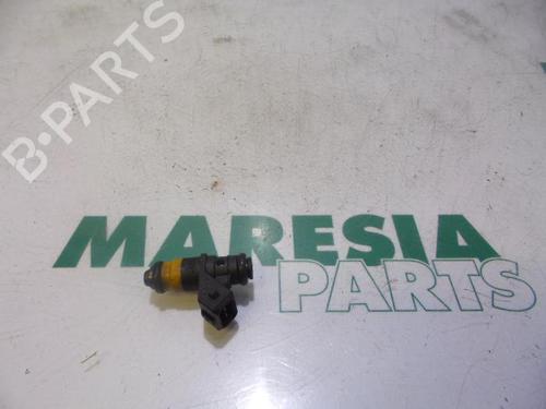 Used Injector RENAULT MEGANE Scenic (JA0/1_) 1.6 16V (JA0B, JA04, JA11, JA00) (107 hp) 31524017