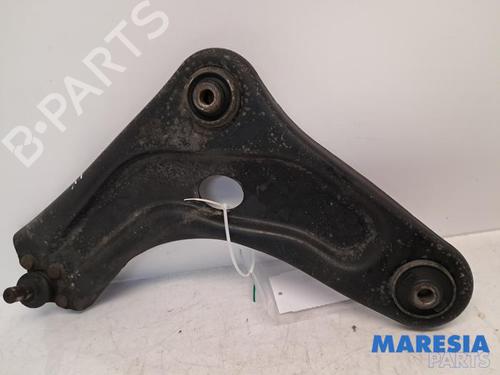 Used Left front suspension arm PEUGEOT 207 (WA_, WC_) 1.6 16V (109 hp) 31383367
