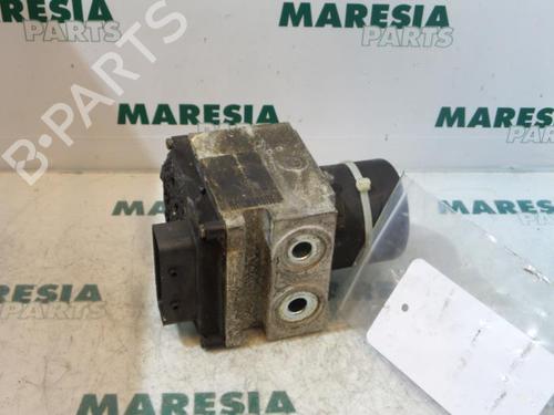 Used ABS pump CITROËN C6 (TD_) 2.7 HDi (204 hp) 31497729