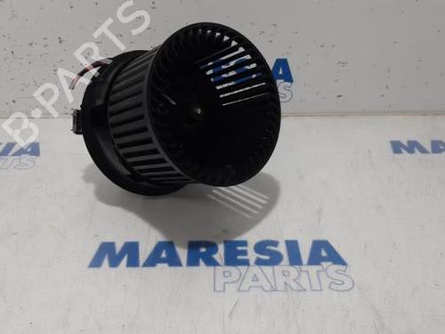 Used Heater blower motor PEUGEOT 208 I (CA_, CC_) 1.2 THP 110 (110 hp) 31429662