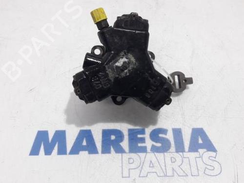 Used Fuel pump ALFA ROMEO MITO (955_) 1.3 MultiJet (955AXH1B, 955AXT1A) (90 hp) 31527020