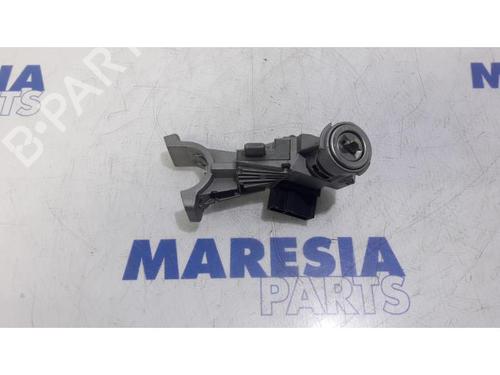 Used Ignition barrel ALFA ROMEO GIULIETTA (940_) 1.4 TB (940FXA1A, 940FXT1A) (120 hp) 31404794