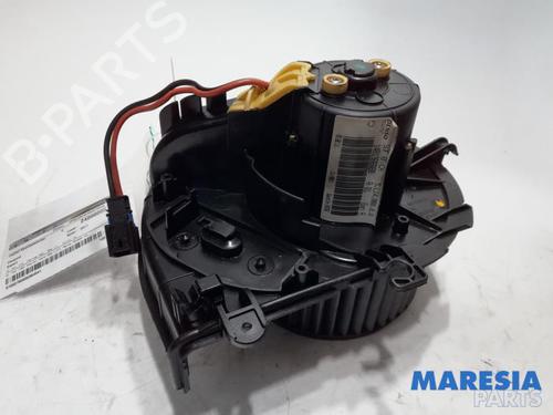 Used Heater blower motor PEUGEOT EXPERT Van (VF3A_, VF3U_, VF3X_) 2.0 HDi 120 (120 hp) 31451152