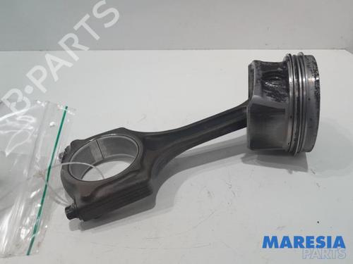 BP31524578O1 main image