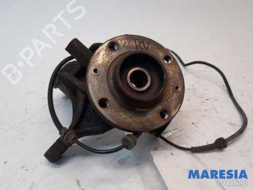 Used Right front steering knuckle PEUGEOT 208 I (CA_, CC_) 1.2 VTI 82 (82 hp) 31468108