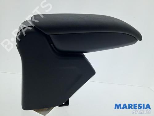 Armlæn CITROËN C3 II (SC_) 1.6 VTi 120 (120 hp) 32281263