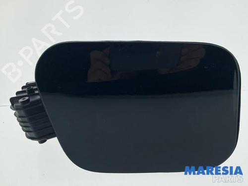 Used Fuel flap Fuel flap RENAULT CAPTUR II (HF_) TCe 160 (HFN1) (158 hp) 39932827 39932827