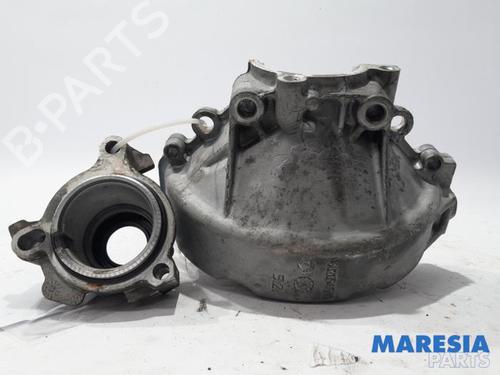 Manuel gearkasse (til dele) PEUGEOT 2008 I (CU_) 1.2 THP 110 / PureTech 110 (110 hp) 31443627